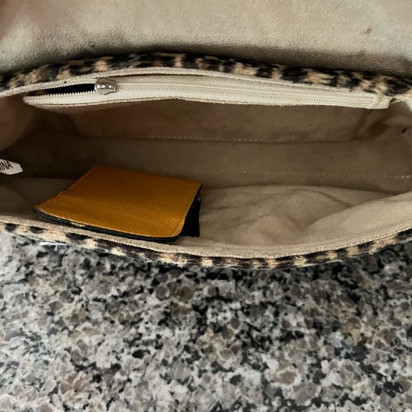 Leopard Print and Yellow Women's Bag Set - Picture 3 of 8